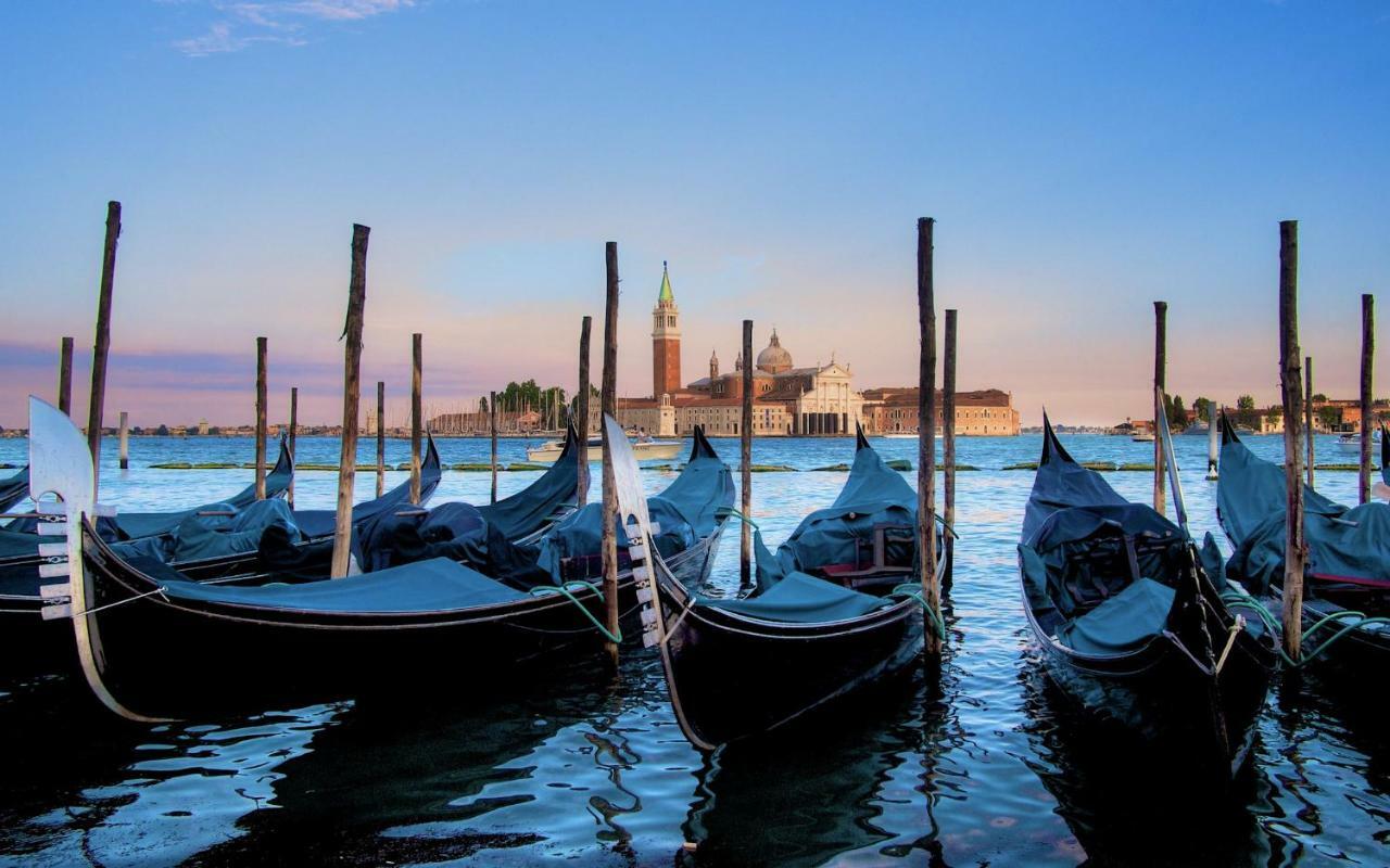 Ca Zulian Amazing Canal View Apartment Venice Exterior photo